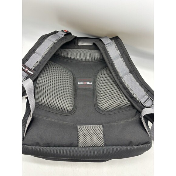 Wenger SWISS GEAR Synergy Pro 16 inch Laptop Backpack Black & Gray Excellent - Picture 13 of 16